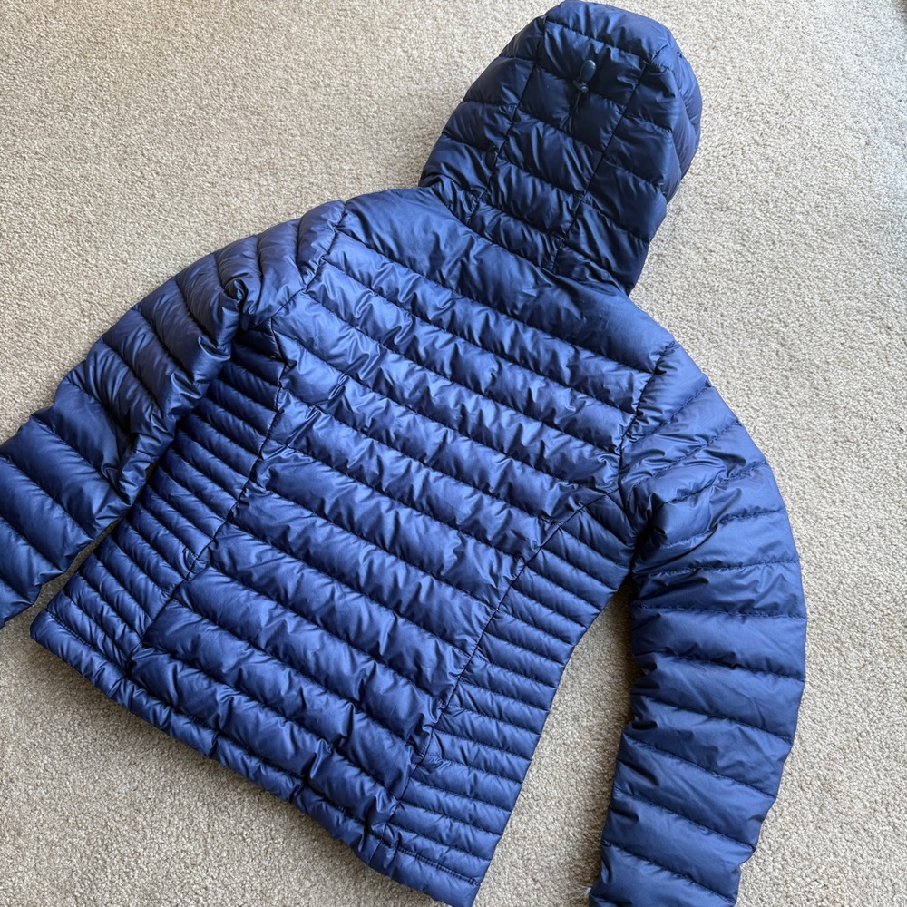 Patagonia Navy Insulated Jacket - Picture 2 of 8